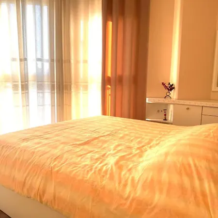 Ma * Tirana